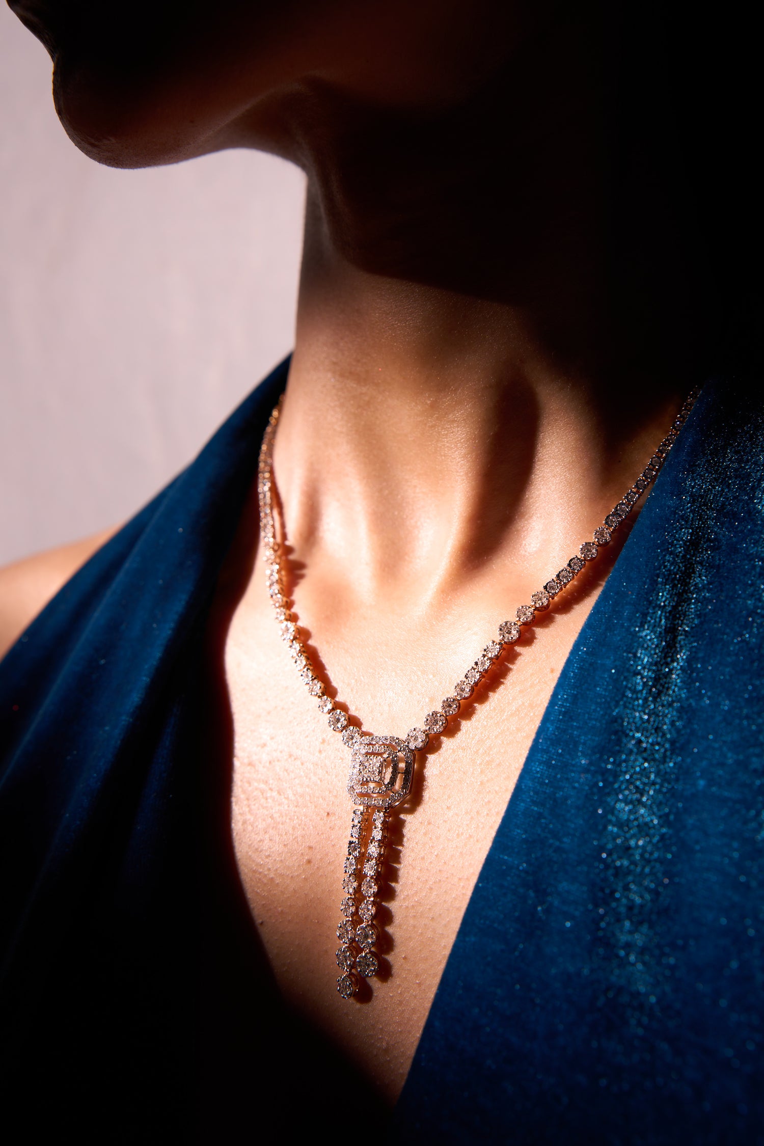 Necklaces & Pendants